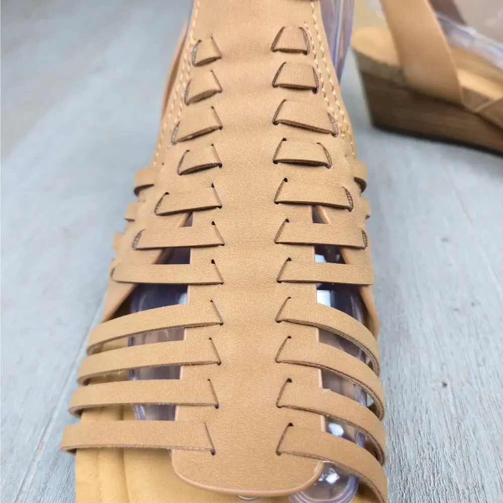Earth Hattie3 Women's Wedge Sandal Size 8 NEW